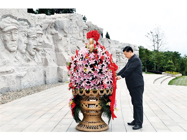 習(xí)近平：用好紅色資源，傳承好紅色基因 把紅色江山世世代代傳下去